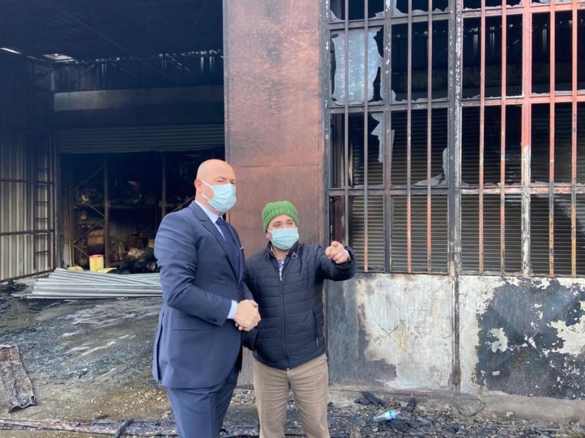Başkan Togar, yanan sanayi sitesi esnafının yanında