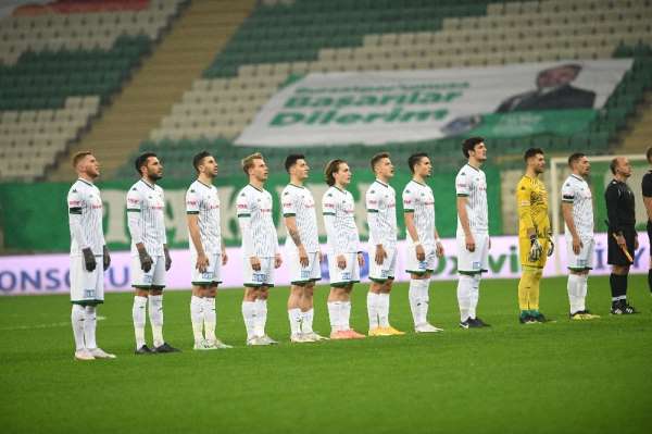 Bursaspor evinde 12 puan kaybetti 