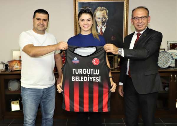 Turgutlu Belediyespor Basketbol Takımına yeni kaptan transferi 