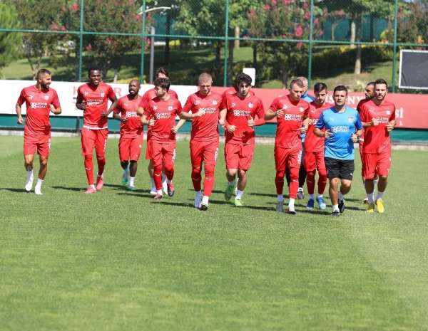 Sivasspor, yeni sezon hazırlıklarını sürdürüyor 