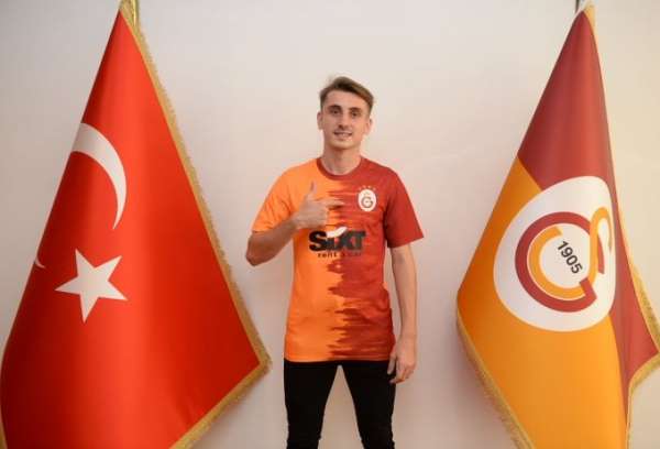 Muhammed Kerem Aktürkoğlu resmen Galatasaray'da 