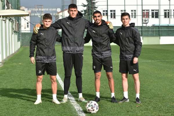 Manisa FK Akademi genç yetenekleri Türk futboluna kazandırıyor