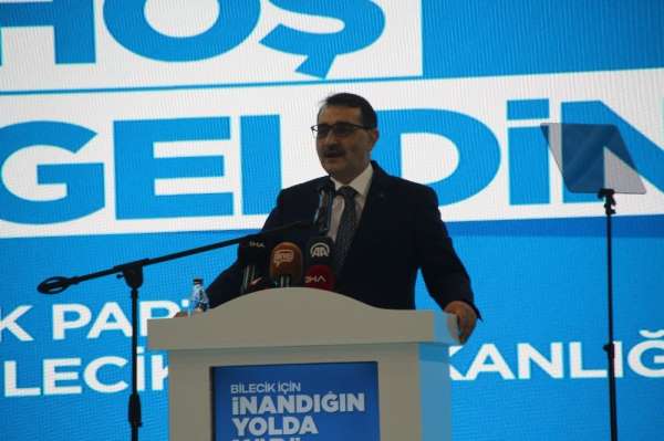 Bakan Dönmez: 'İlk hedefimiz Akdeniz'de de bir keşif gerçekleştirmek'