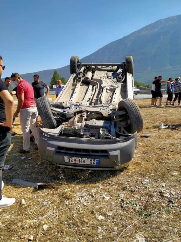 Cankurtaran yolunda trafik kazası: 1 yaralı 