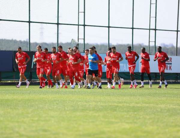 Sivasspor yeni sezona hazırlanıyor 