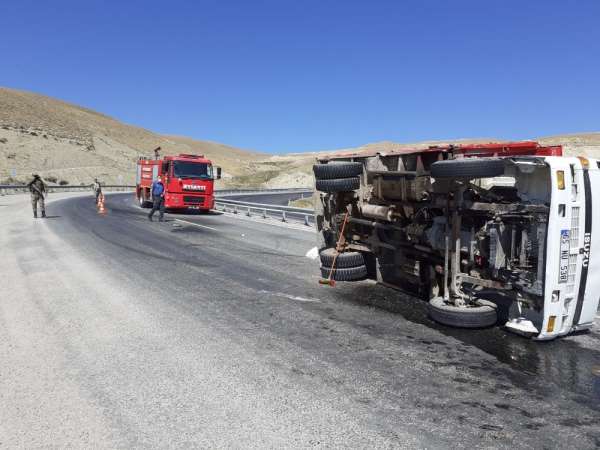 Van'da trafik kazası: 2 yaralı 