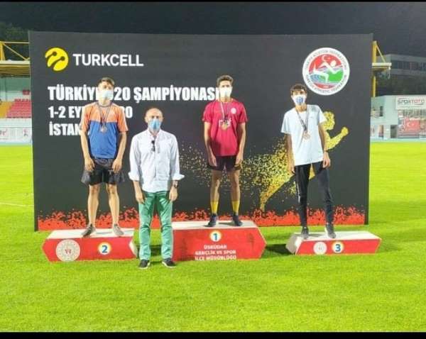 Kütahyalı sporcular U20 Türkiye Şampiyonası'ndan 4 madalyayla döndü 