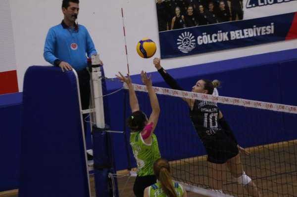 TVF Kadınlar 2. Ligi: Cadence Gölcük İhsaniyespor: 0 - Tepebaşı Gençlik ve Spor