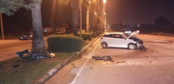 Antalya'da trafik kazaları: 2'si ağır 5 yaralı 