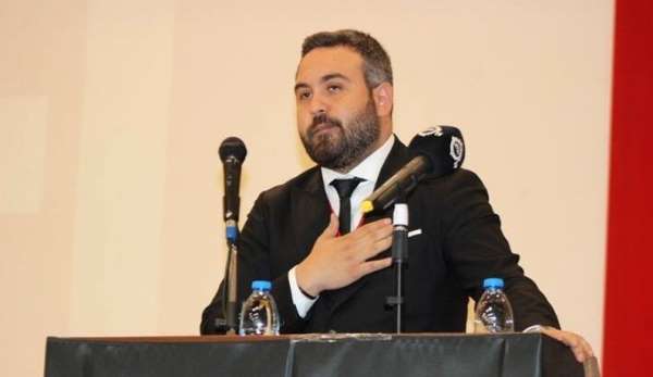 Altay Başkanı Özgür Ekmekçioğlu hastaneye kaldırıldı