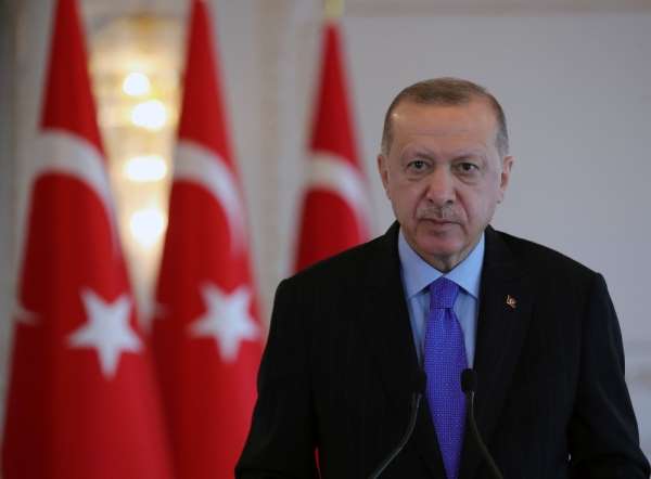 Cumhurbaşkanı Erdoğan, 'Bu sabah uzaya fırlatılan TÜRKSAT 5A uydumuzla Doğu yörü