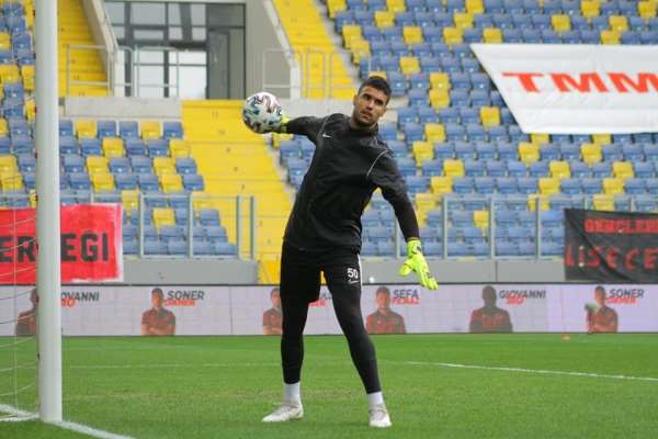 Hatayspor'dan kaleci Munir açıklaması