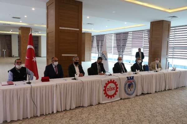 Belediye işçilerine yüzde 40 zam 
