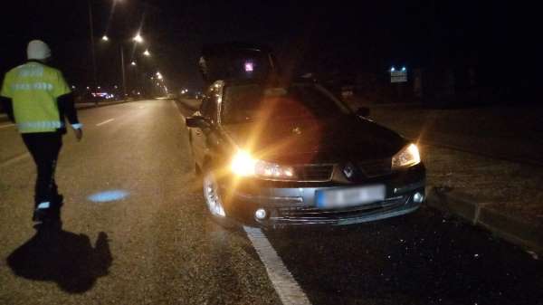 Kısıtlamada kaza yapan alkollü sürücünün ehliyetine el konuldu