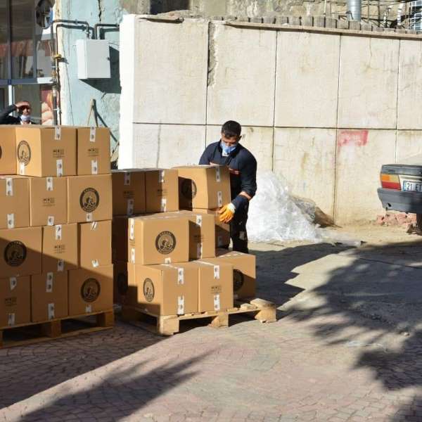 Ergani Belediyesi taziye paketi uygulamasını hayata geçirdi 