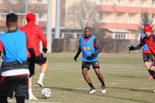 Kayserispor'dan 'ırkçılığa' tepki 