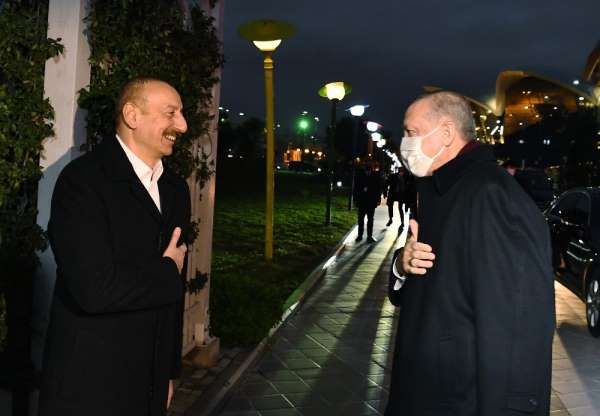 Cumhurbaşkanı Erdoğan, Bakü'de konaklayacağı otele geldi 