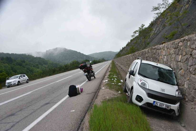 Sinop'ta trafik kazası: 2'si çocuk 4 yaralı