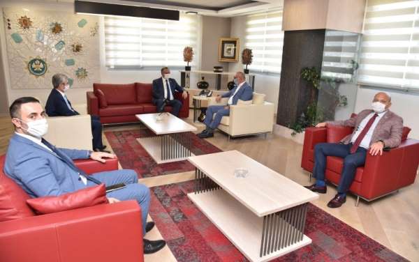 Başkan Ergün MHP'li Akçay'a pandemi çalışmaları hakkında bilgi verdi 
