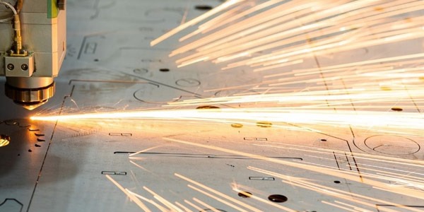 Lazer Kesim Makinası Nereden Alınır