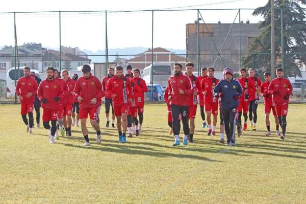 Eskişehirspor, Balıkesir deplasmanı öncesi hazırlıklarını tamamladı 