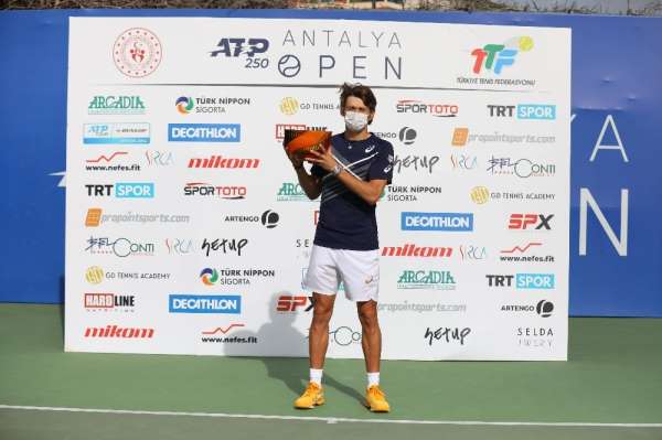 Antalya Open'da Şampiyon Alex De Minaur 