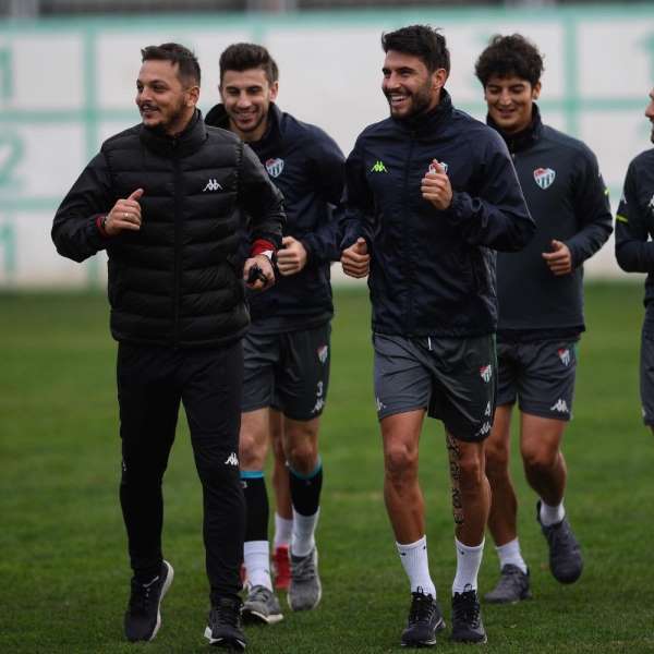 Bursaspor'da Göztepe maçı hazırlıkları başladı 