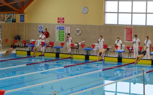 45 ilden 100 sporcu Kırşehir'de, yüzme şampiyonasına katılıyor 