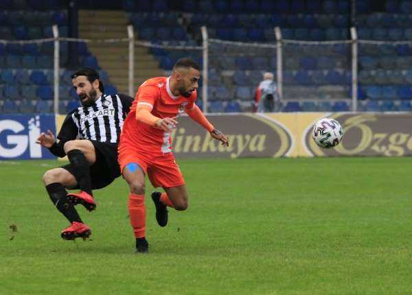 TFF 1. Lig: Adanaspor: 0 - Altay: 2 (İlk yarı) 
