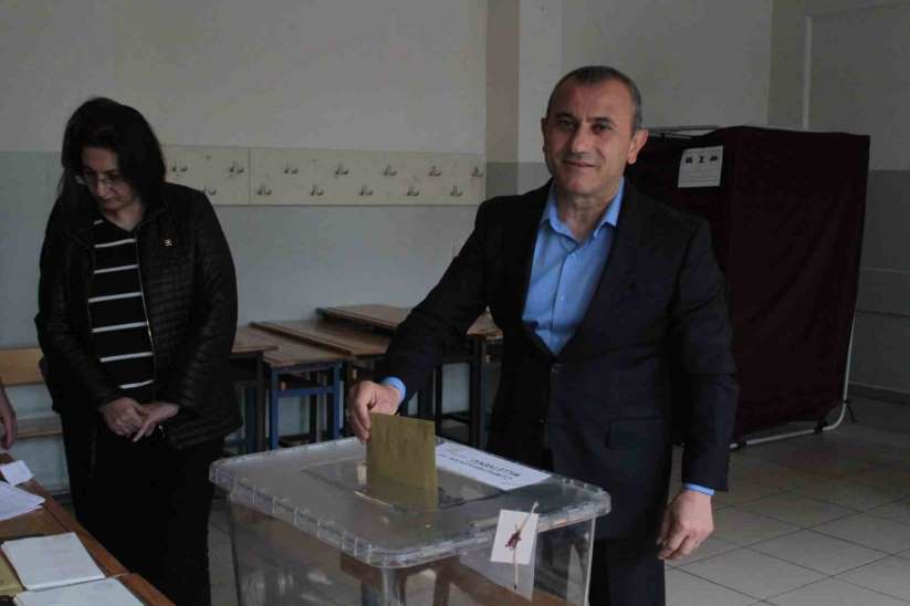Ordu sandık başında