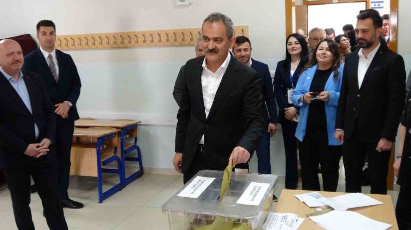 Bakan Özer oyunu Ordu'da kullandı