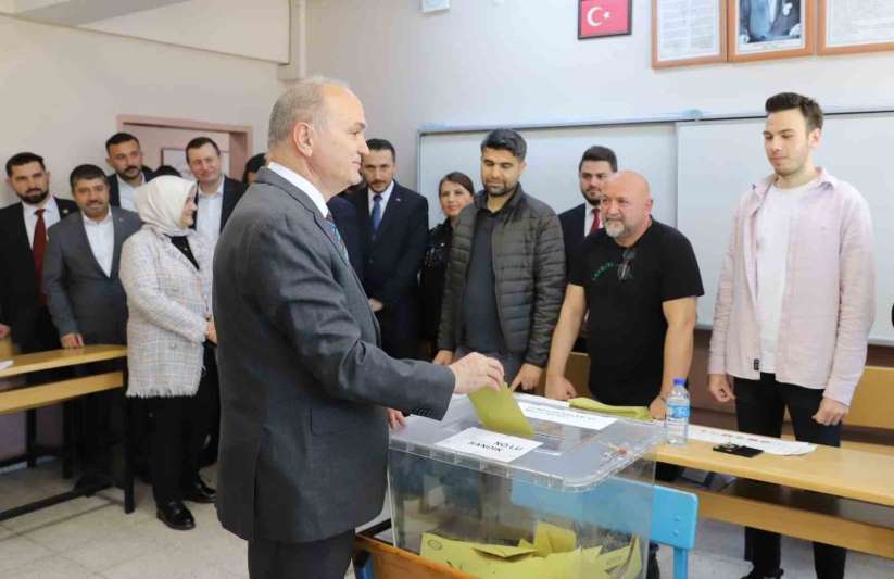Başkan Faruk Özlü "Artık söz milletin"
