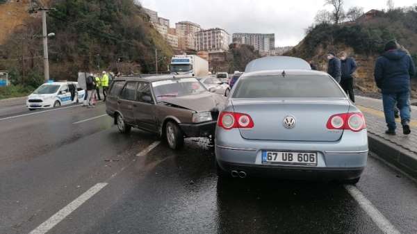 Zonguldak'ta trafiği felç eden kaza 