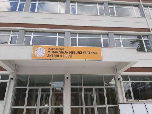 Bozüyük Mimar Sinan Mesleki ve Teknik Anadolu Lisesi 'Güvenli İnternet Etiketi'
