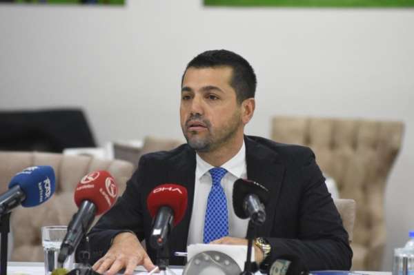 Büyükşehir Belediye Erzurumspor Başkanı Hüseyin Üneş'ten duygusal veda 
