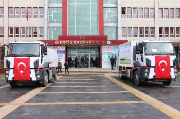 Erciş Belediyesi araç filosunu genişletti 