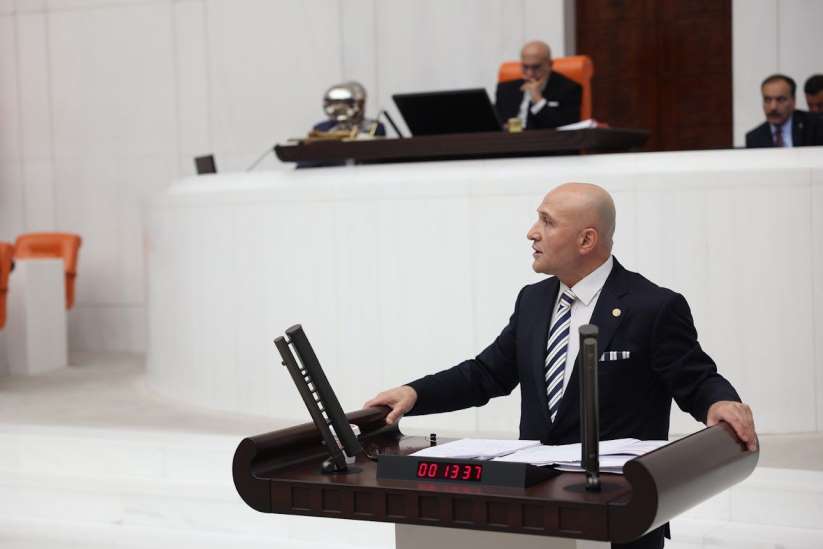 ERHAN USTA: TÜRKİYE’DE YOLSUZLUK VE HIRSIZLIK BİTMİYOR!