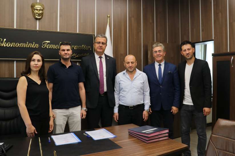 Kırsal Kalkınma Destekleri Kapsamında % 50 Hibe Destekli Ekonomik Yatırım Projelerinde İl Müdürlüğümüz ile Yatırımcılarımız Arasında Hibe Sözleşmeler