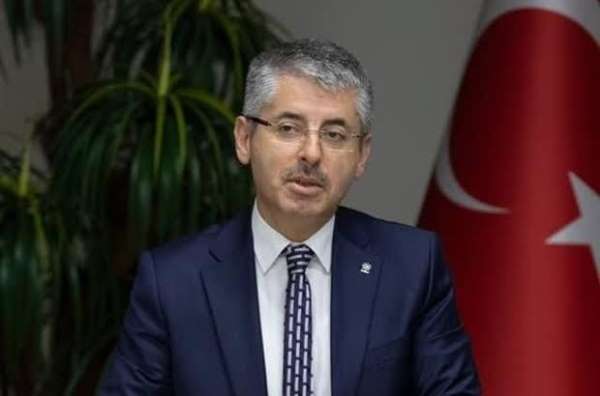 AK Parti İl Başkanı Çopuroğlu, 'CHP'nin asıl sorunu sorumsuz yöneticilerdir' 