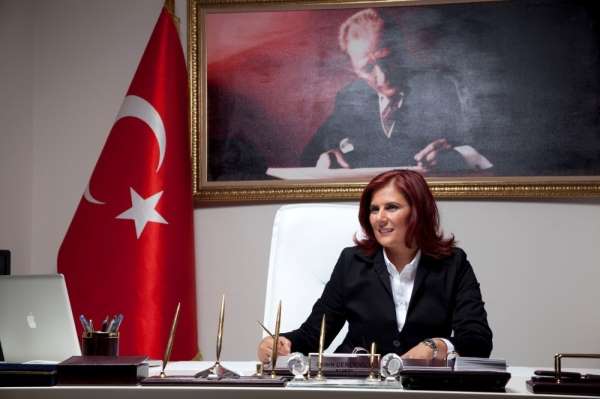 Başkan Çerçioğlu, 30 Büyükşehir Belediye Başkanı arasında ilk 10'da yer aldı 