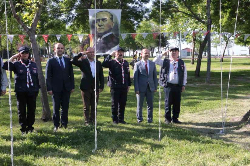 'Kurtuluşa İlkadım İzcilik Kampı' başladı