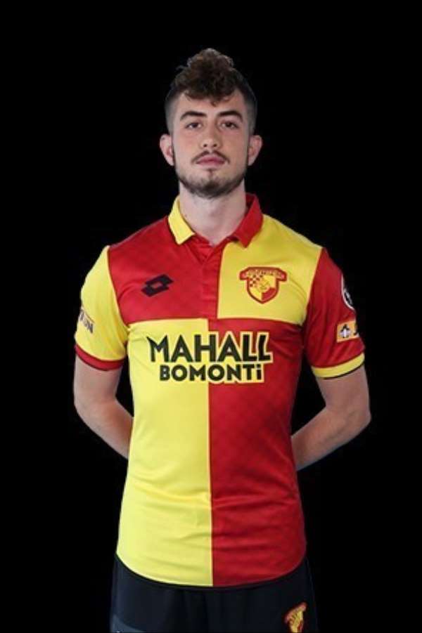 Kerem Atakan Kesgin, Göztepe'den ayrıldı 