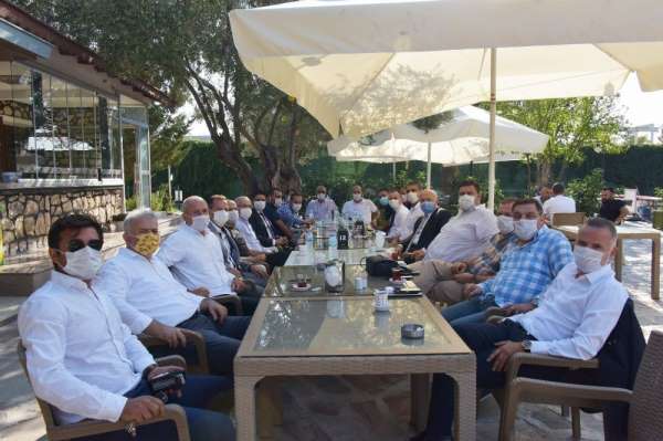Aliağa'da Cumhur İttifakı buluşması 