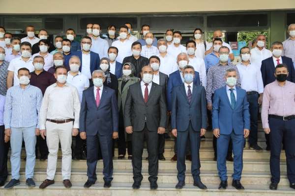 Kahveci ve Yalçınkaya, mazbatalarını aldı 