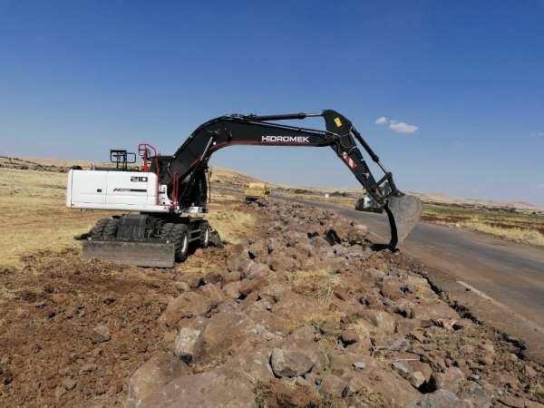 Diyarbakır Büyükşehir Belediyesi asfaltlama çalışmalarını hızlandırdı 
