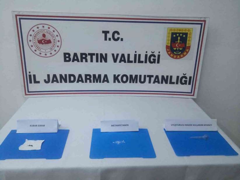 Bartın'da Jandarma ekiplerinden uyuşturucu operasyonu