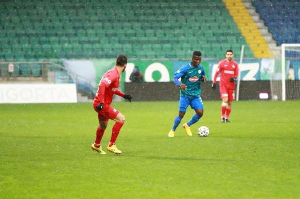 Çaykur Rizespor: 1 - Gaziantep FK: 0 (İlk yarı) 