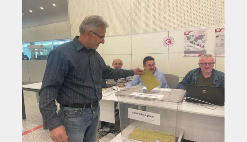 Sarp Sınır Kapısında Cumhurbaşkanlığı seçimi için ikinci tur oy kullanma işlemleri başladı