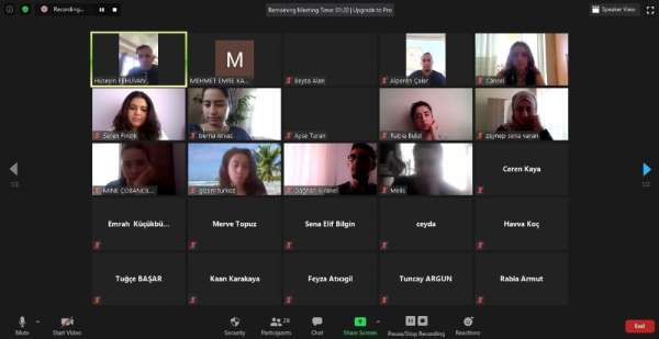 Yıldırım Belediyesi'nin öğrencilere desteği sürüyor