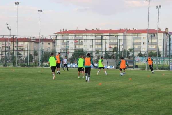 Giresunspor yeni sezon hazırlıklarını Erzurum'da sürdürüyor 